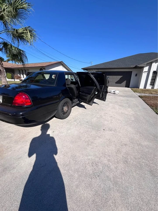 2008 Ford Crown Victoria - Image 10 of 13