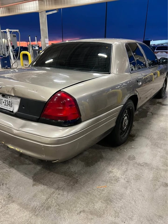 2008 Ford Crown Victoria - Image 4 of 7
