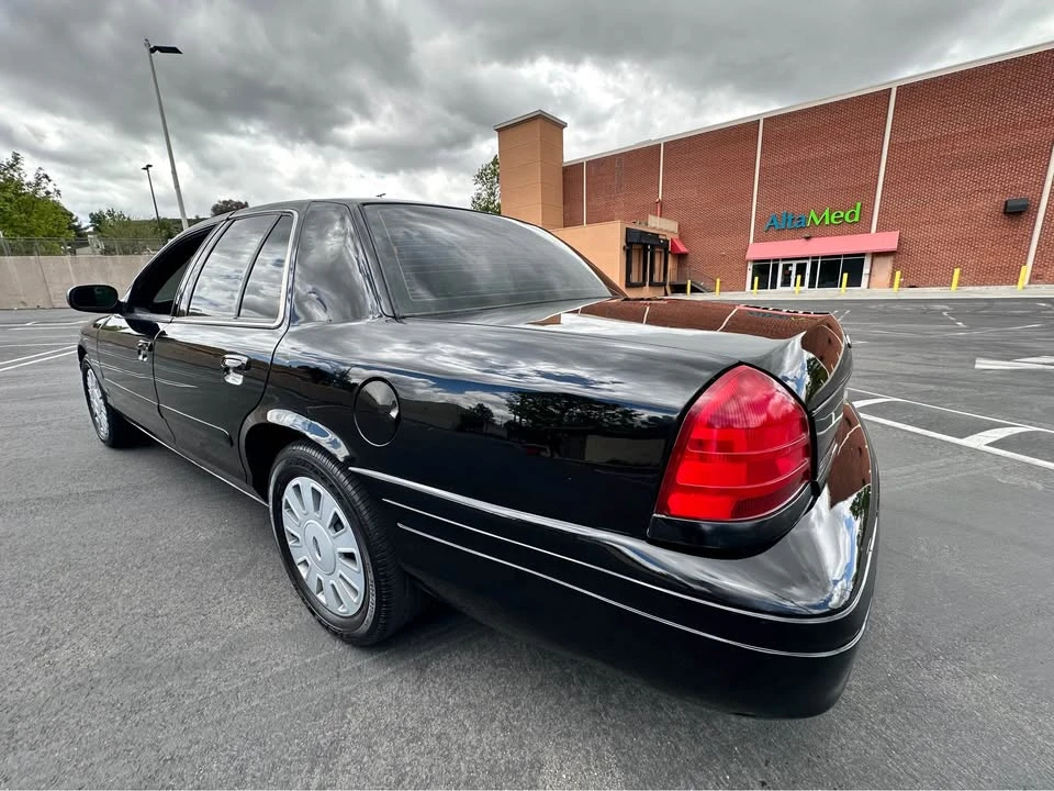 2008 Ford Crown Victoria - Image 5 of 20