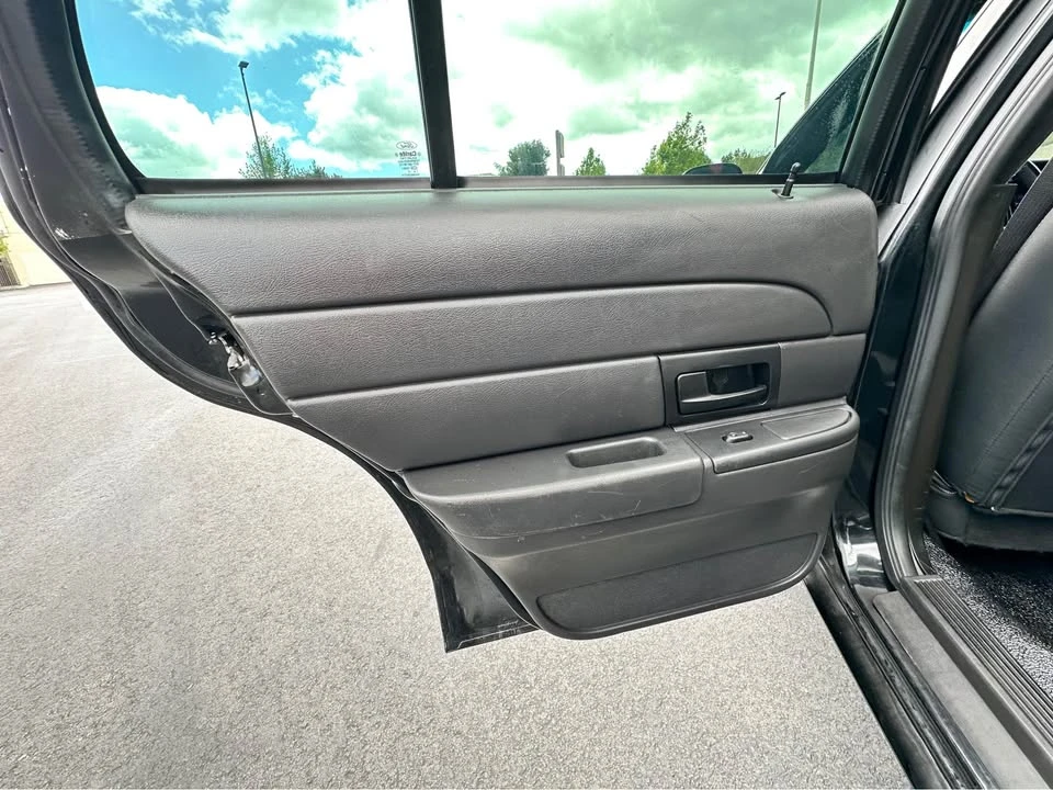 2008 Ford Crown Victoria - Image 14 of 20