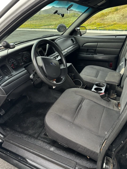 2008 Ford Crown Victoria - Image 19 of 21