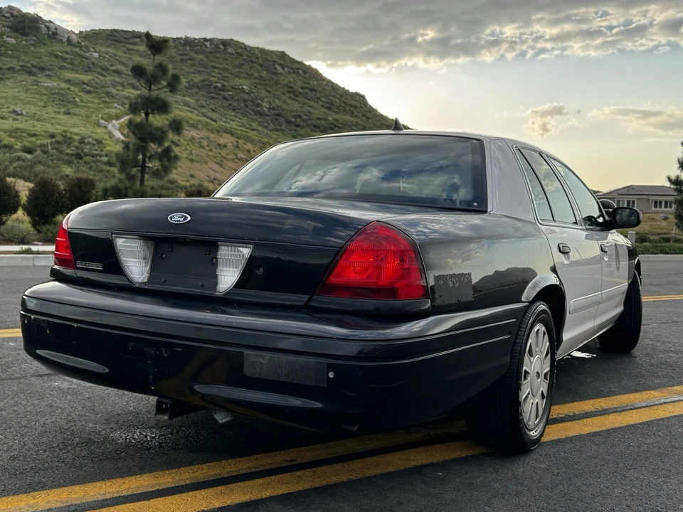 2008 Ford Crown Victoria - Image 8 of 21
