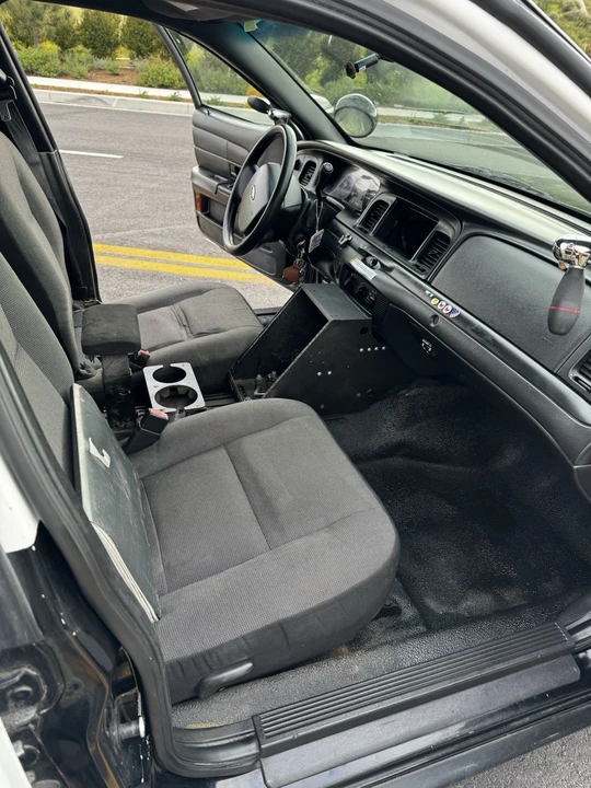 2008 Ford Crown Victoria - Image 20 of 21