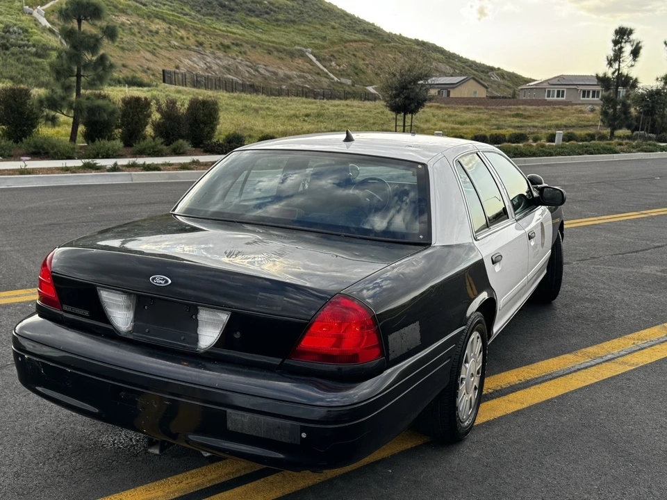 2008 Ford Crown Victoria - Image 9 of 21
