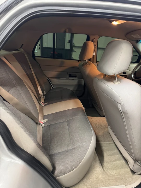 2008 Ford Crown Victoria - Image 20 of 21
