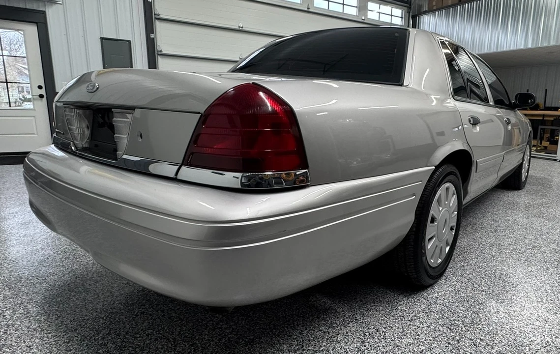 2008 Ford Crown Victoria - Image 5 of 21