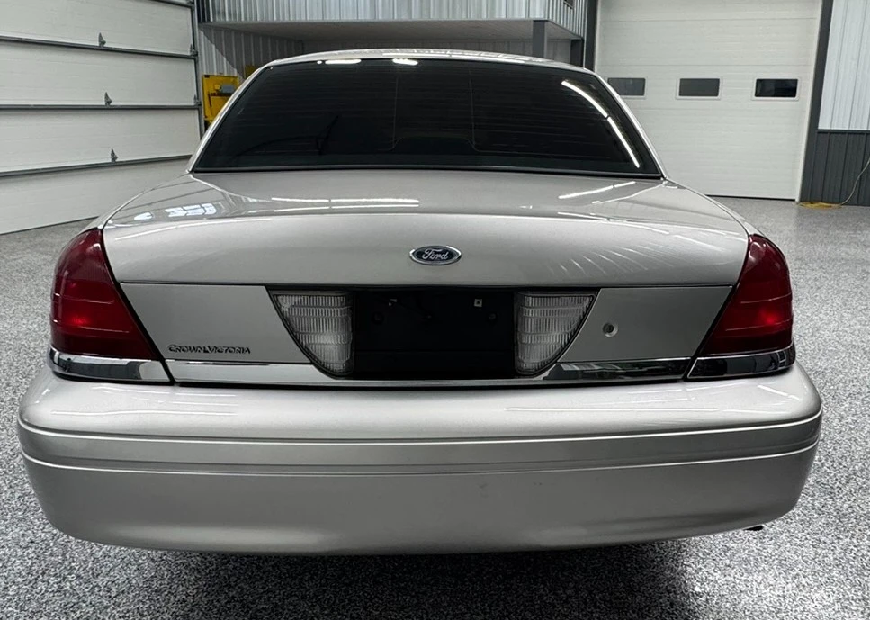 2008 Ford Crown Victoria - Image 6 of 21
