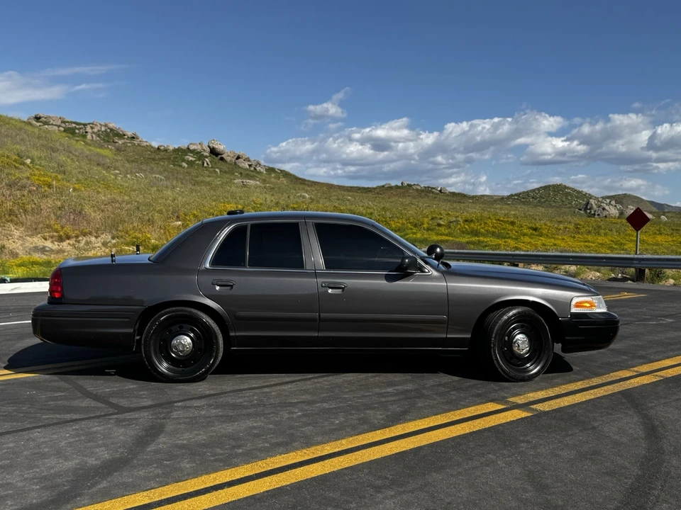 2008 Ford Crown Victoria - Image 4 of 21