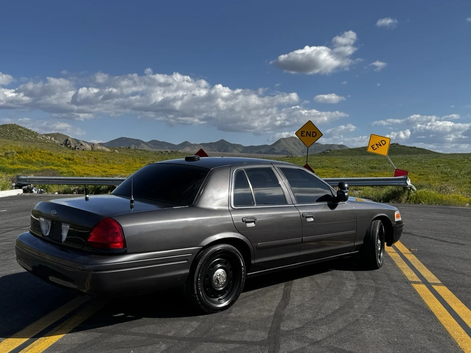 2008 Ford Crown Victoria - Image 6 of 21