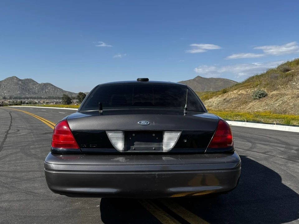 2008 Ford Crown Victoria - Image 9 of 21