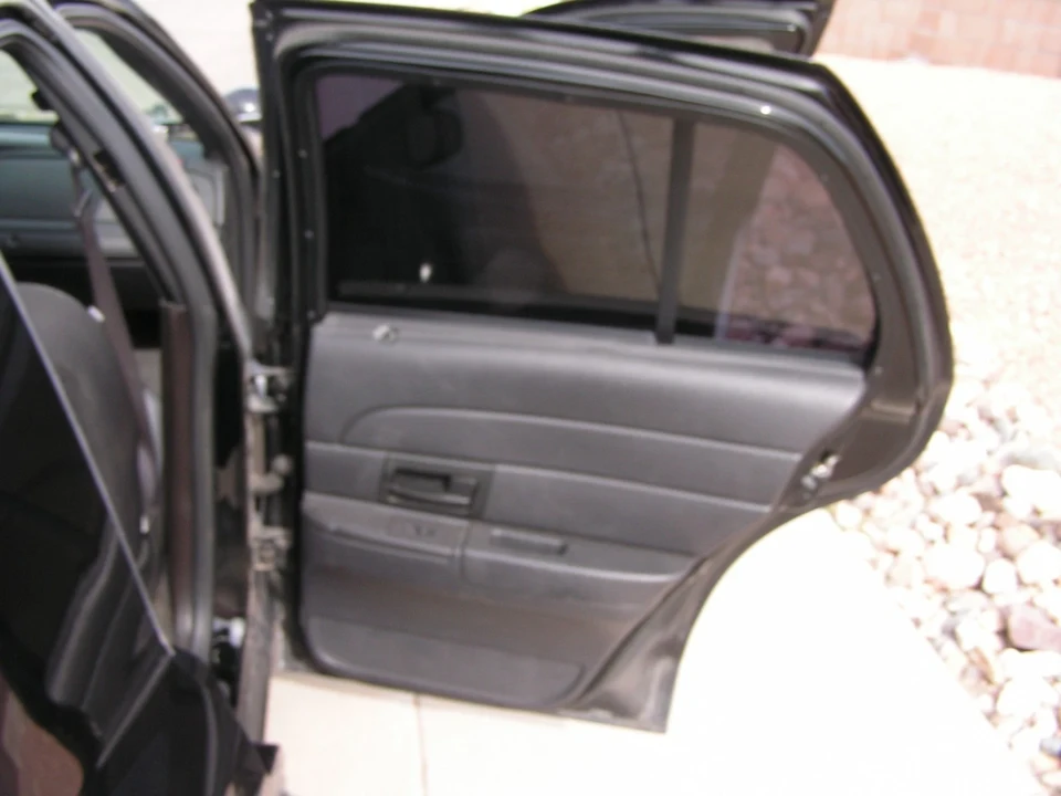 2008 Ford Crown Victoria - Image 9 of 20