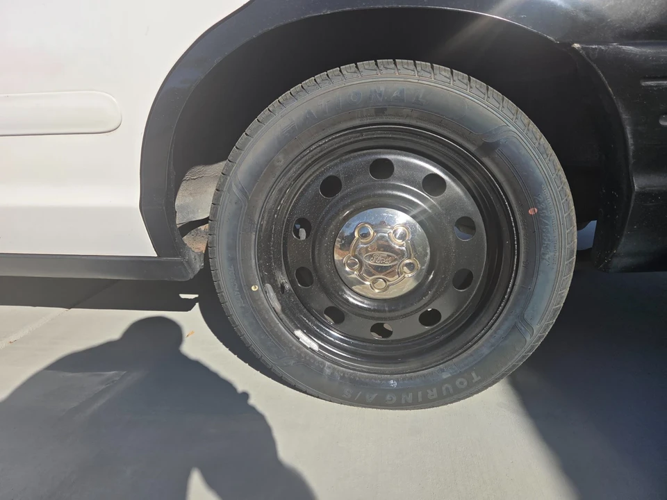 2008 Ford Crown Victoria - Image 11 of 20