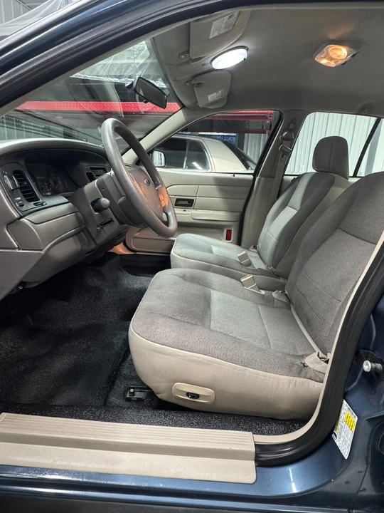 2008 Ford Crown Victoria - Image 12 of 21