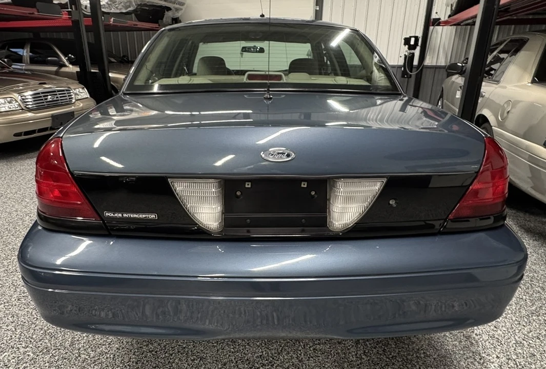 2008 Ford Crown Victoria - Image 8 of 21