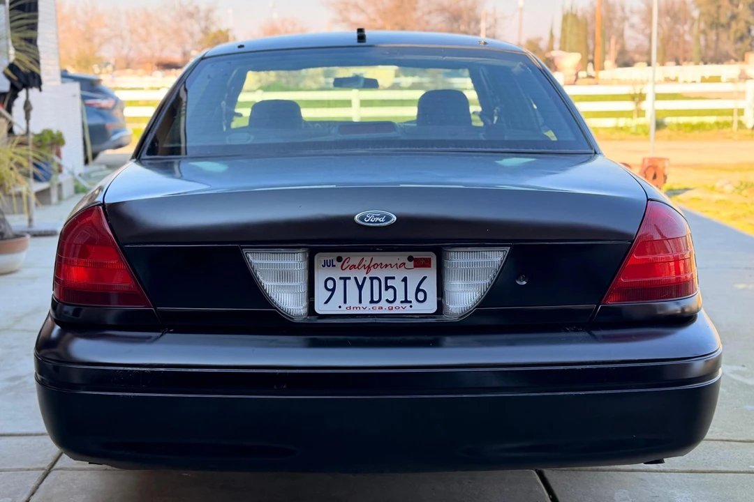 2008 Ford Crown Victoria - Image 5 of 31