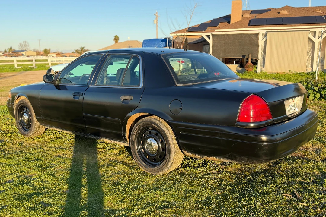 2008 Ford Crown Victoria - Image 9 of 31