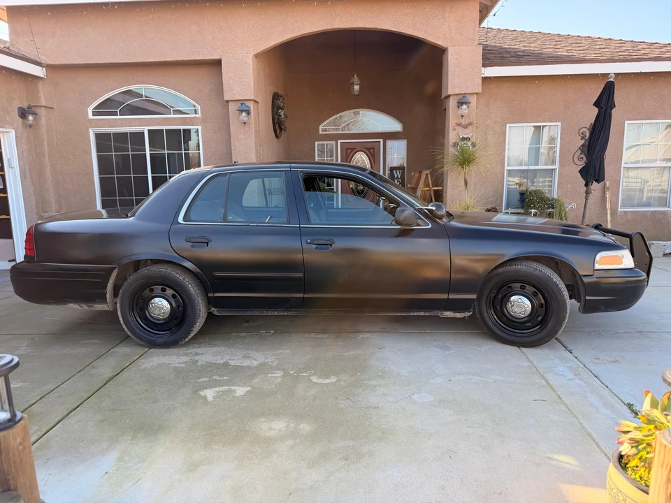 2008 Ford Crown Victoria - Image 13 of 31