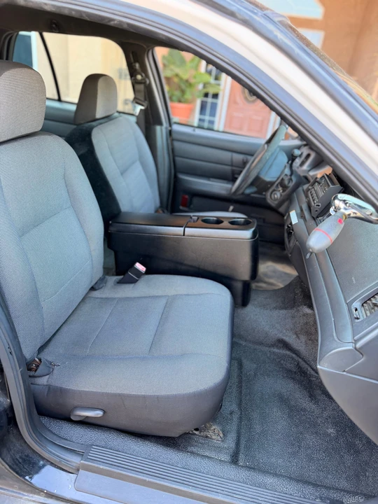 2008 Ford Crown Victoria - Image 27 of 31