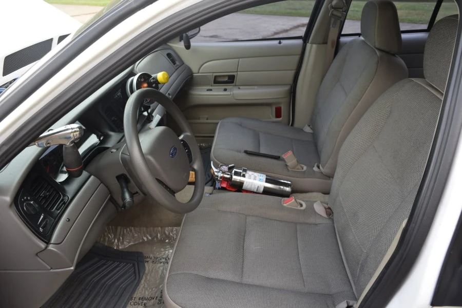 2008 Ford Crown Victoria - Image 26 of 31