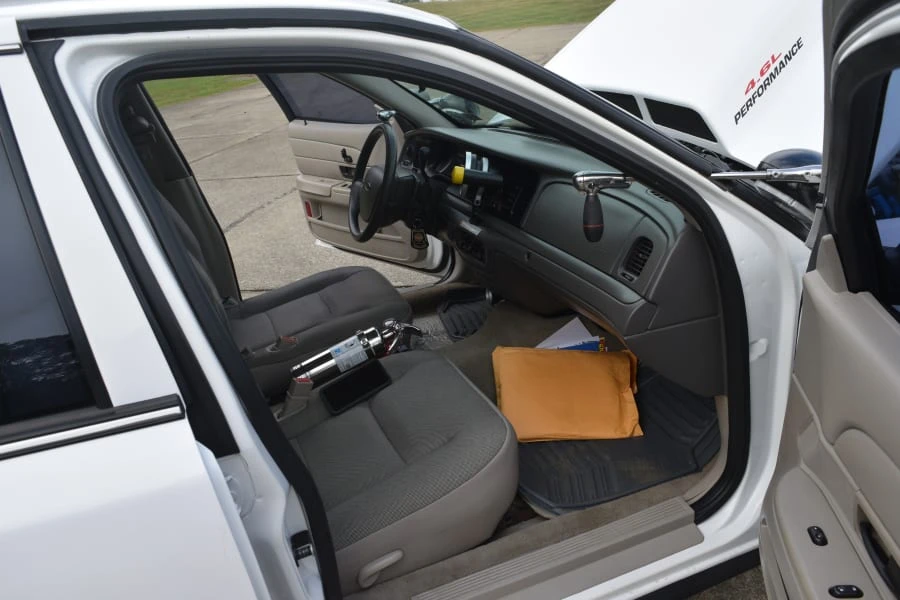2008 Ford Crown Victoria - Image 24 of 31