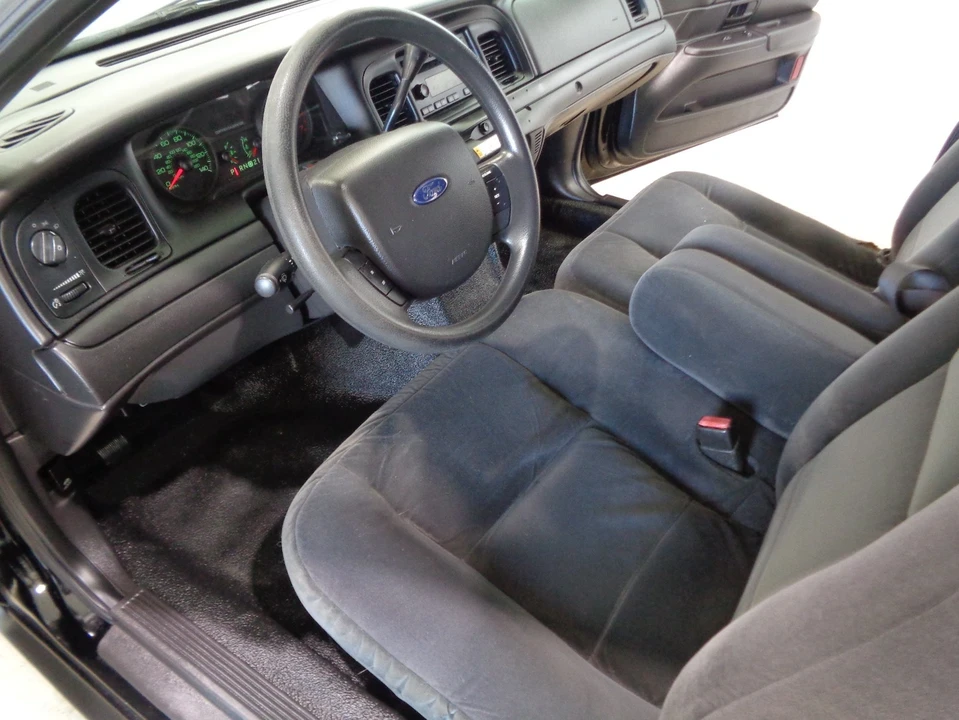 2008 Ford Crown Victoria - Image 14 of 21