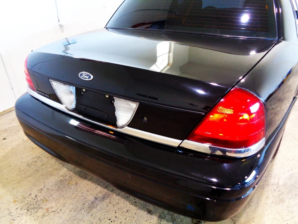 2008 Ford Crown Victoria - Image 11 of 21