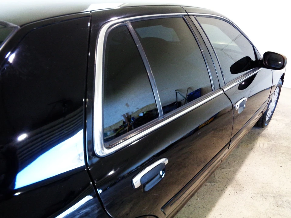 2008 Ford Crown Victoria - Image 13 of 21