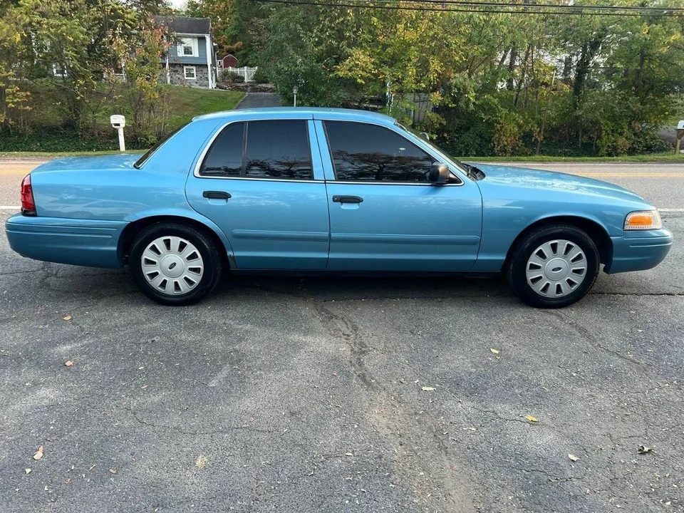 2008 Ford Crown Victoria - Image 7 of 12
