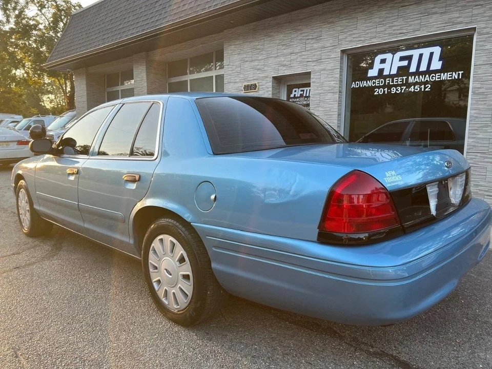 2008 Ford Crown Victoria - Image 4 of 12