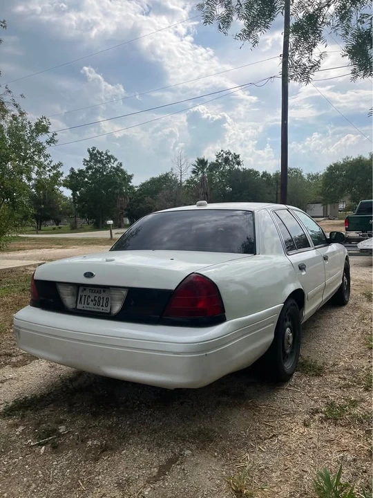 2008 Ford Crown Victoria - Image 3 of 6