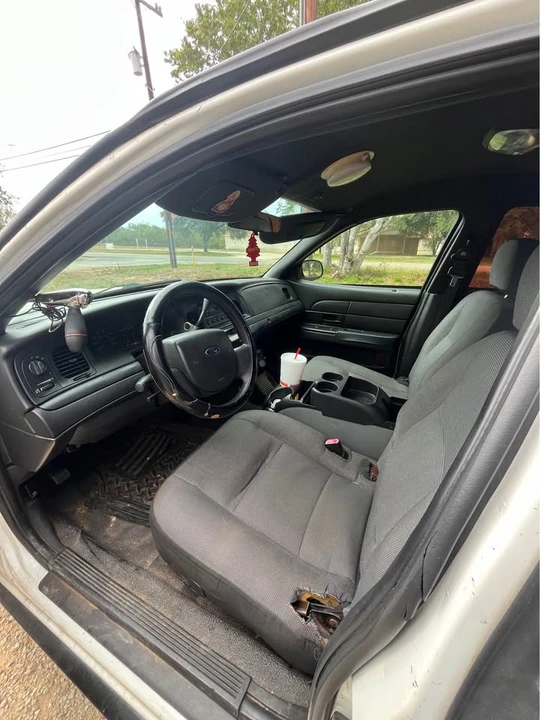 2008 Ford Crown Victoria - Image 5 of 6