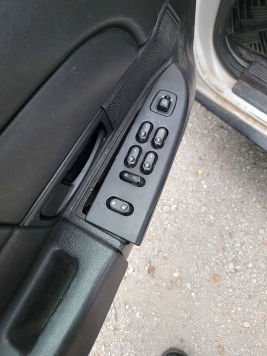 2008 Ford Crown Victoria - Image 18 of 18