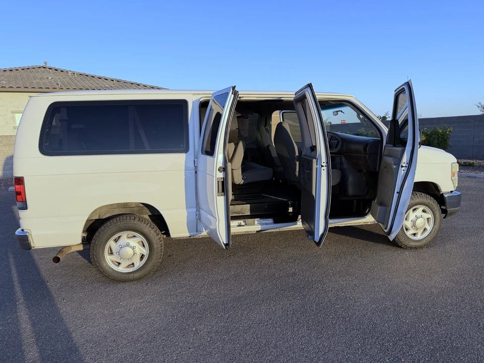 2008 Ford Econoline Van - Image 6 of 21