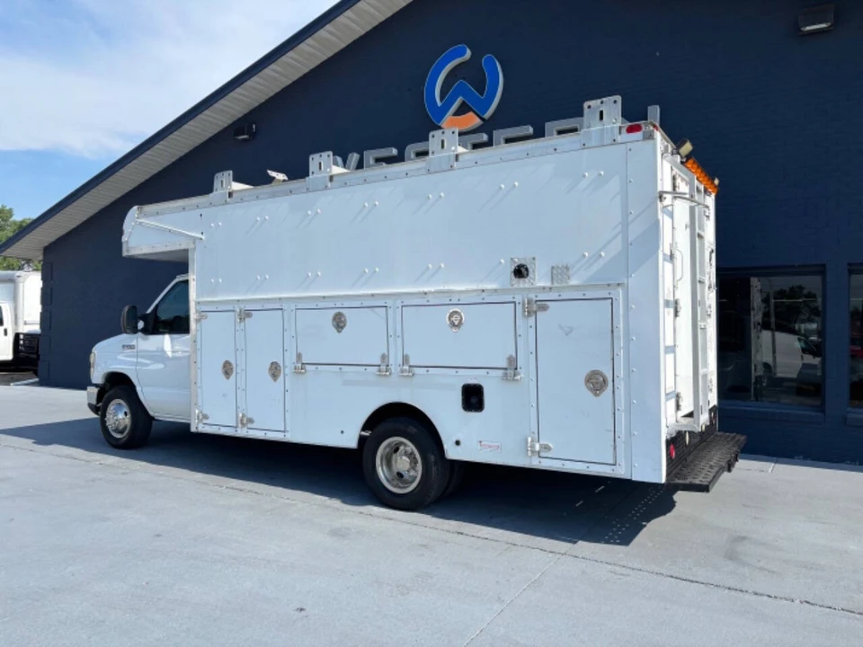 2008 Ford Econoline Van - Image 8 of 12