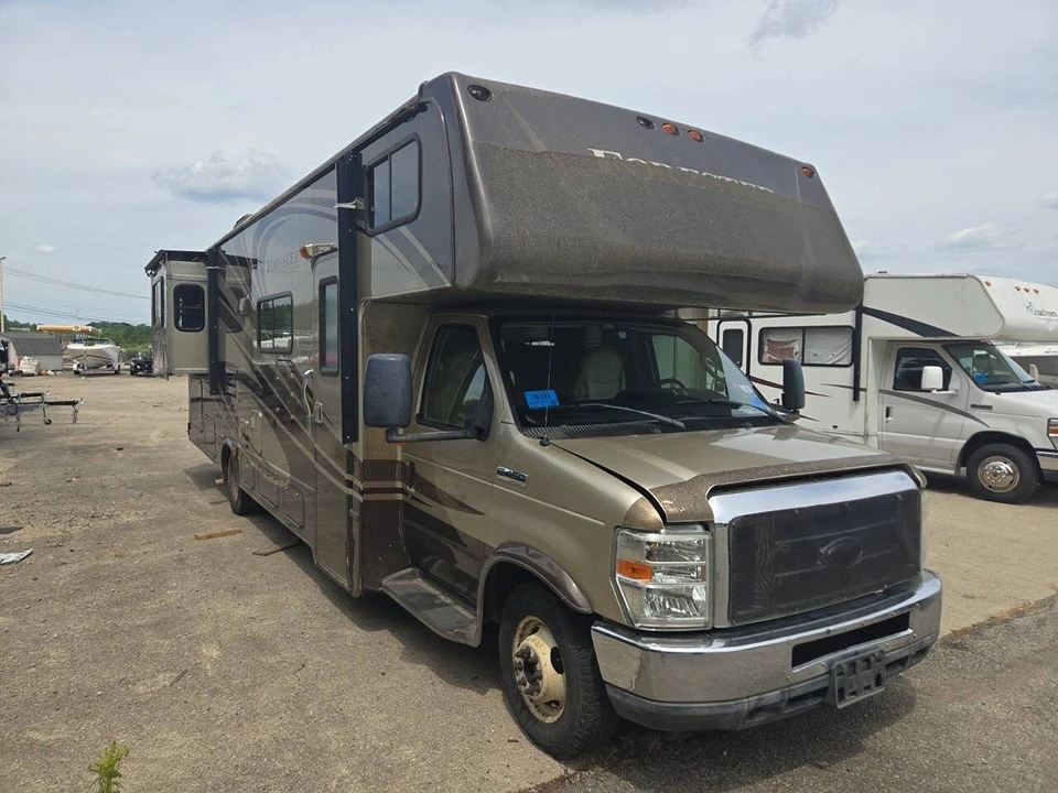 2008 Ford Econoline Van - Image 10 of 11