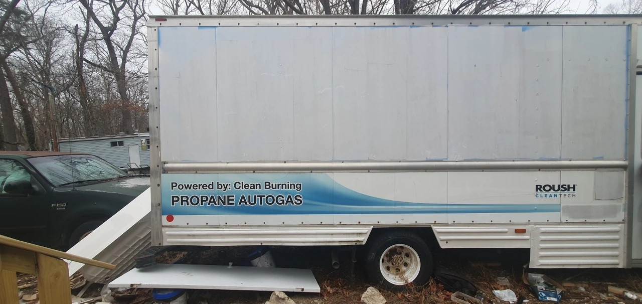 2008 Ford Econoline Van - Image 11 of 15