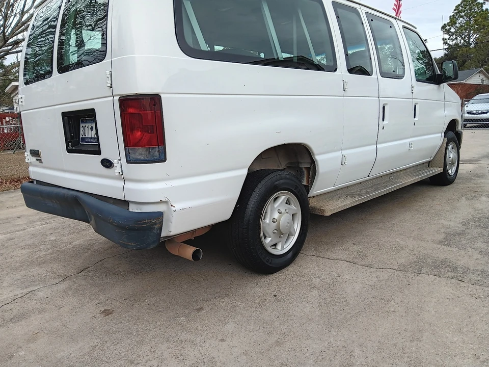 2008 Ford Econoline Van - Image 4 of 16