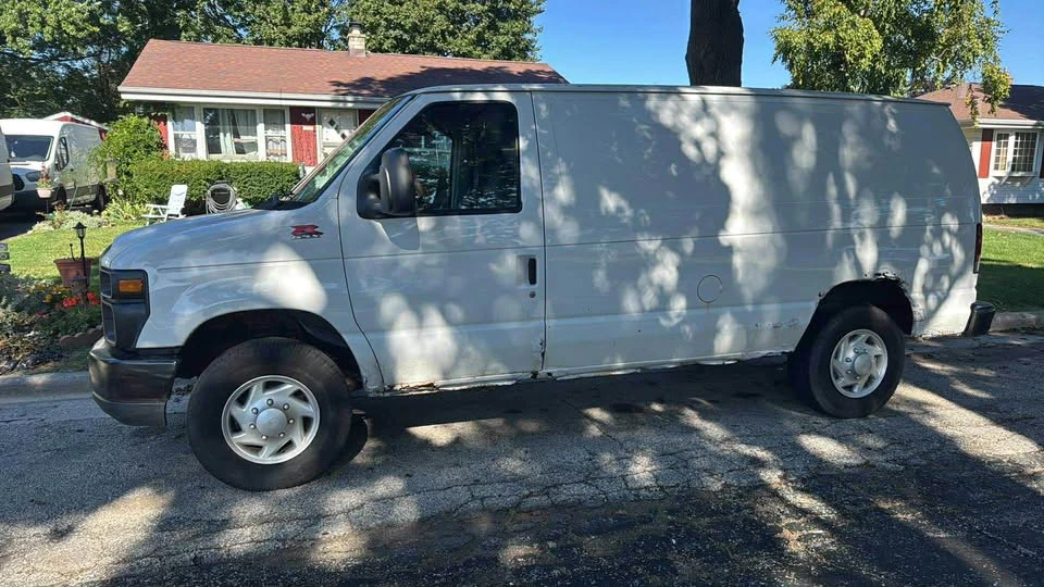 2008 Ford Econoline Van - Image 3 of 5
