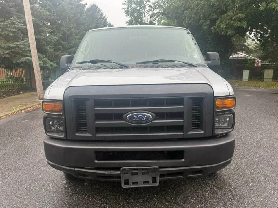2008 Ford Econoline Van - Image 8 of 20