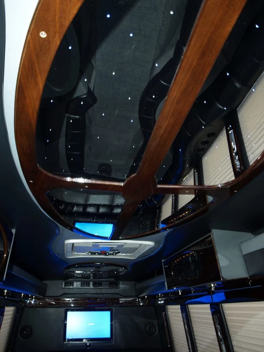 2008 Ford Econoline Van - Image 7 of 8