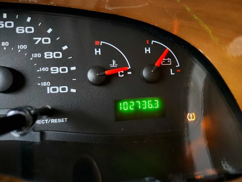 2008 Ford Econoline Van - Image 15 of 21