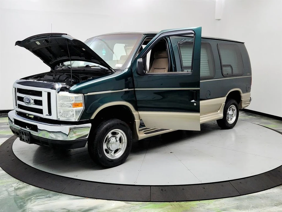 2008 Ford Econoline Van - Image 9 of 21