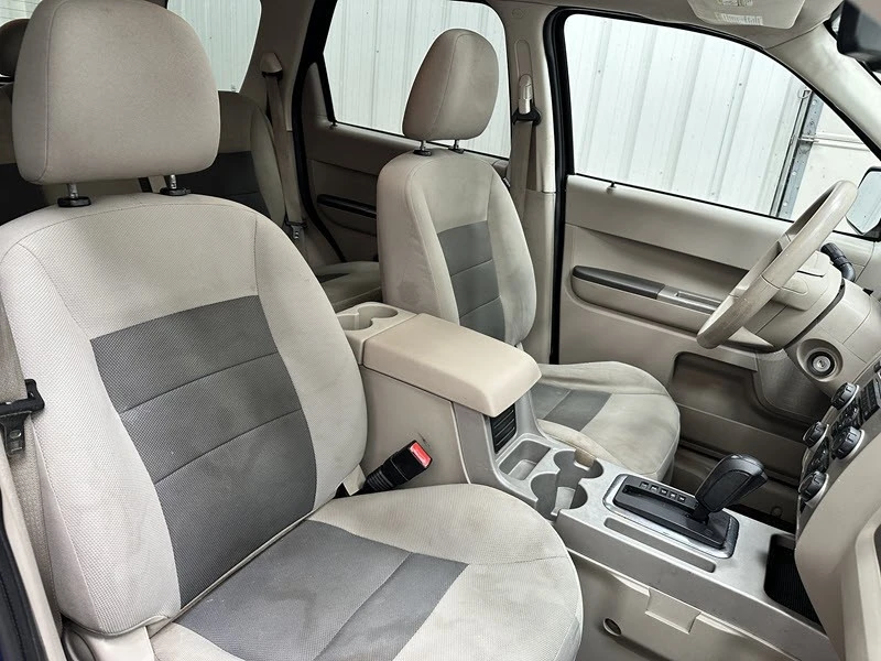 2008 Ford Escape - Image 18 of 23