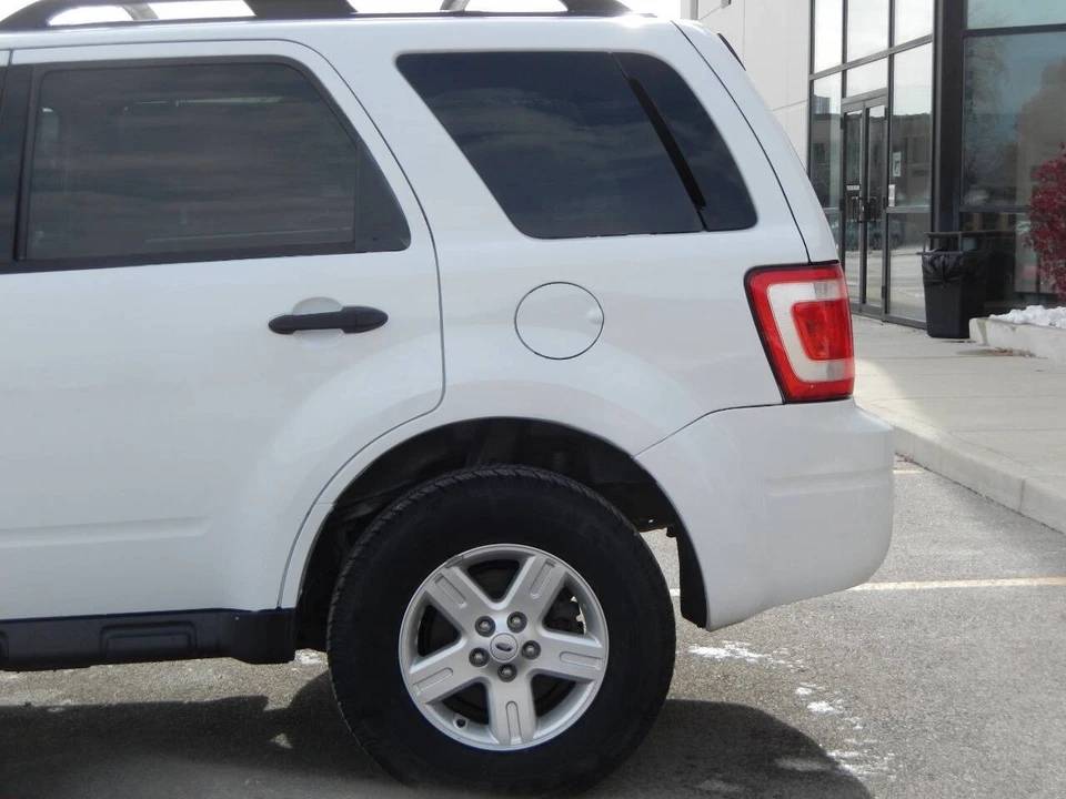 2008 Ford Escape - Image 11 of 21