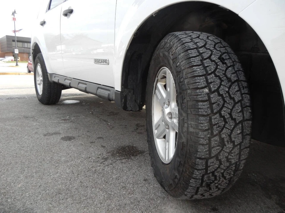 2008 Ford Escape - Image 19 of 21