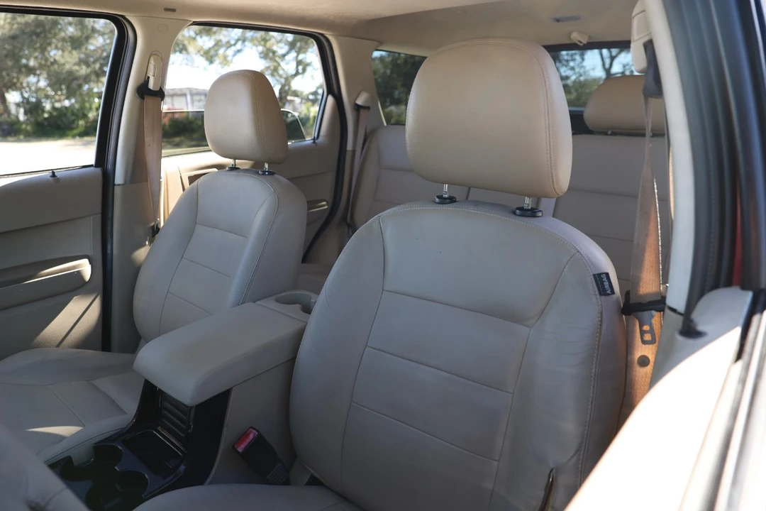 2008 Ford Escape - Image 6 of 12