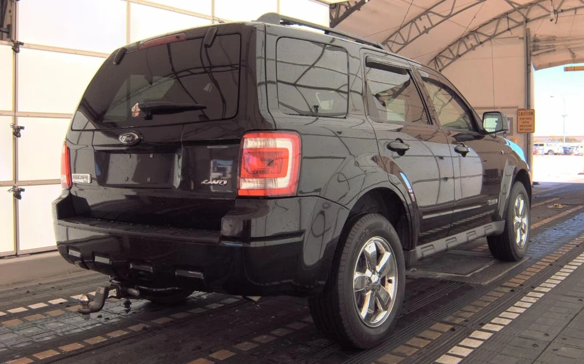2008 Ford Escape - Image 5 of 17