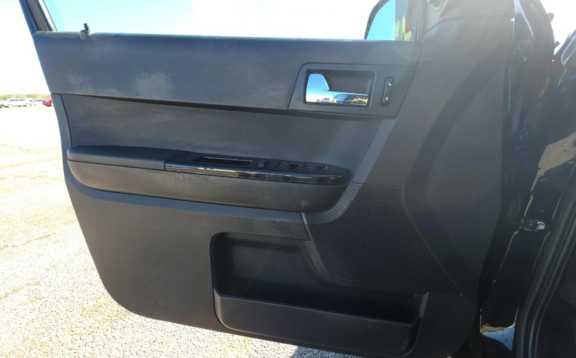 2008 Ford Escape - Image 12 of 17