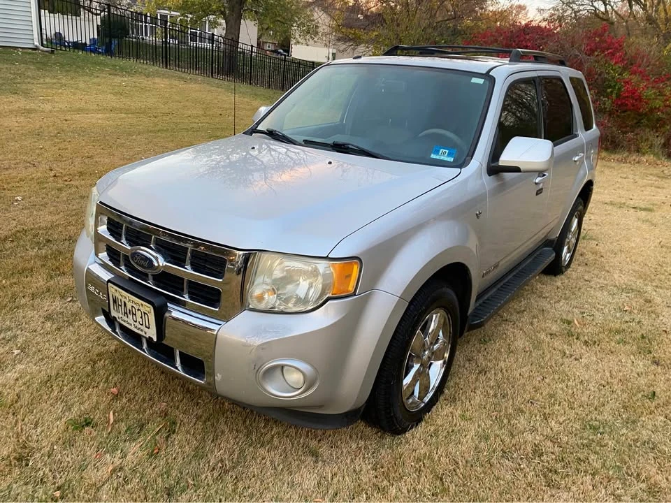 2008 Ford Escape - Image 2 of 11