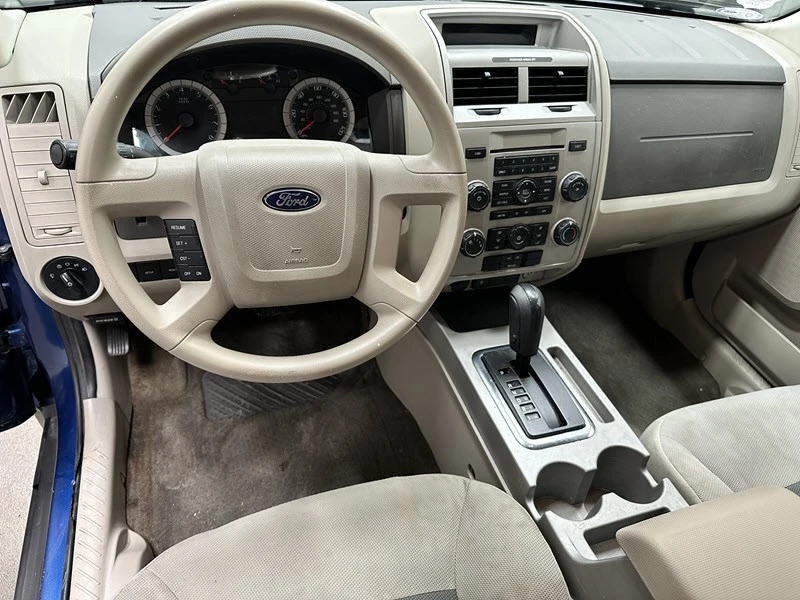 2008 Ford Escape - Image 8 of 12